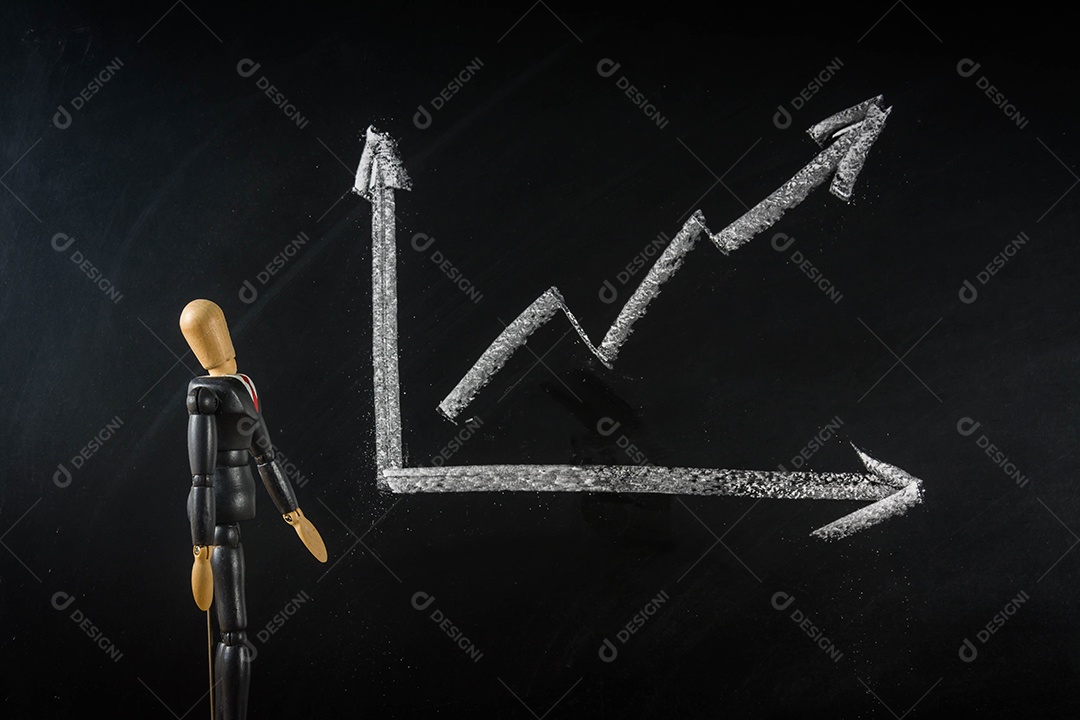 Fundo de homem de negócios de figura de madeira preto largo