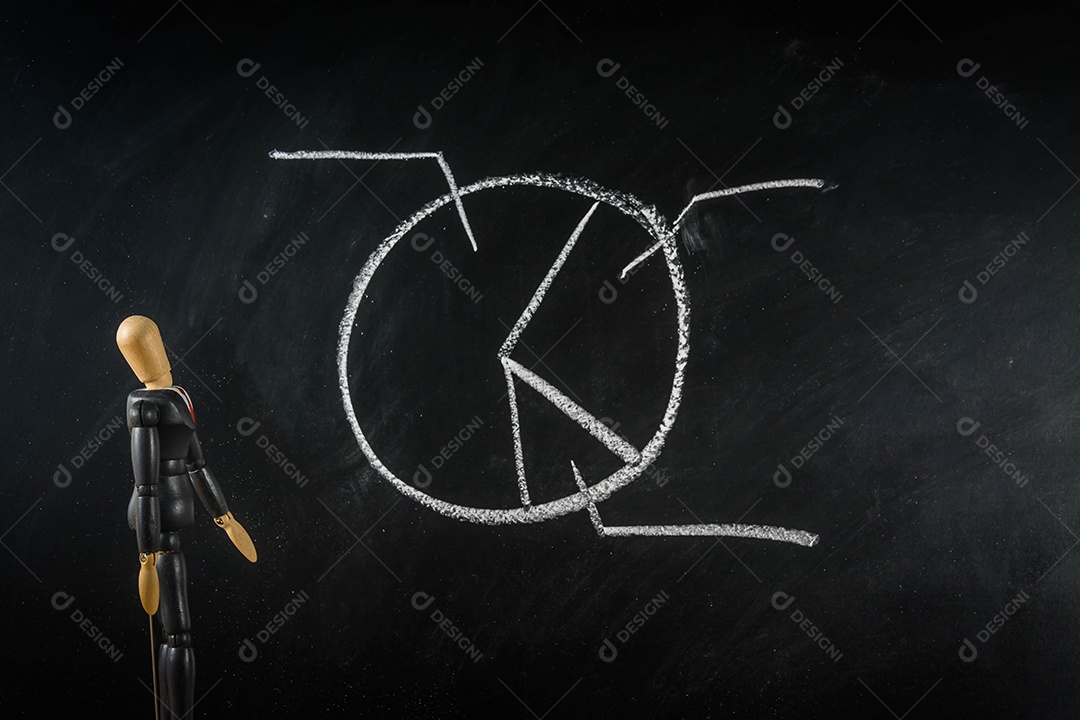 Fundo de homem de negócios de figura de madeira preto largo