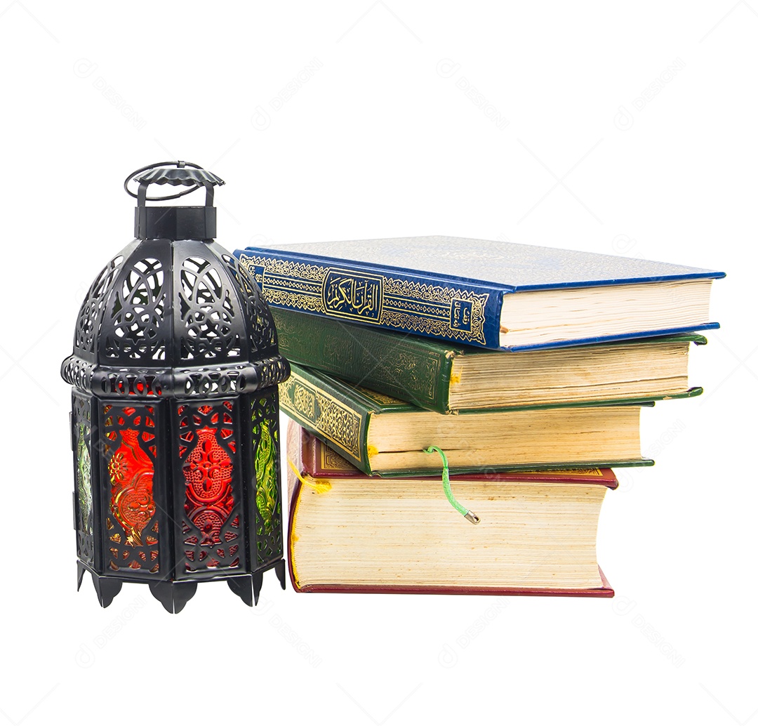 Lanterna iluminada estilo árabe ou lanterna de vela vintage de Marrocos