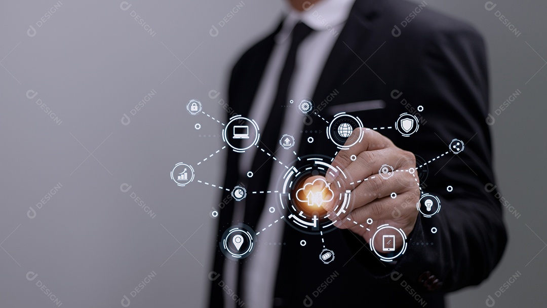 Tecnologia de computação em nuvem e armazenamento on-line para negócios de computador