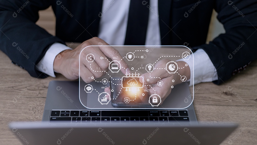 Tecnologia de computação em nuvem e armazenamento on-line para negócios de computador