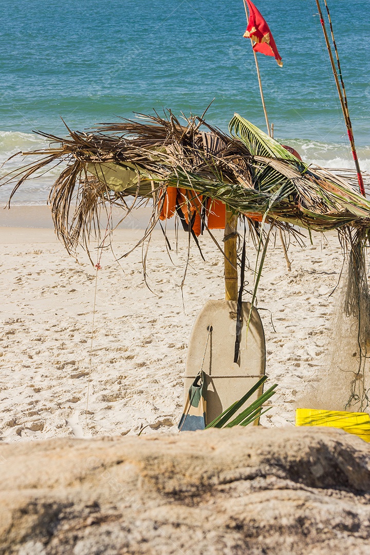 detalhe de uma praia brasileira