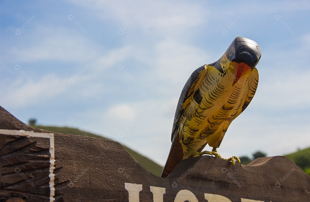passarinho de madeira para decoração