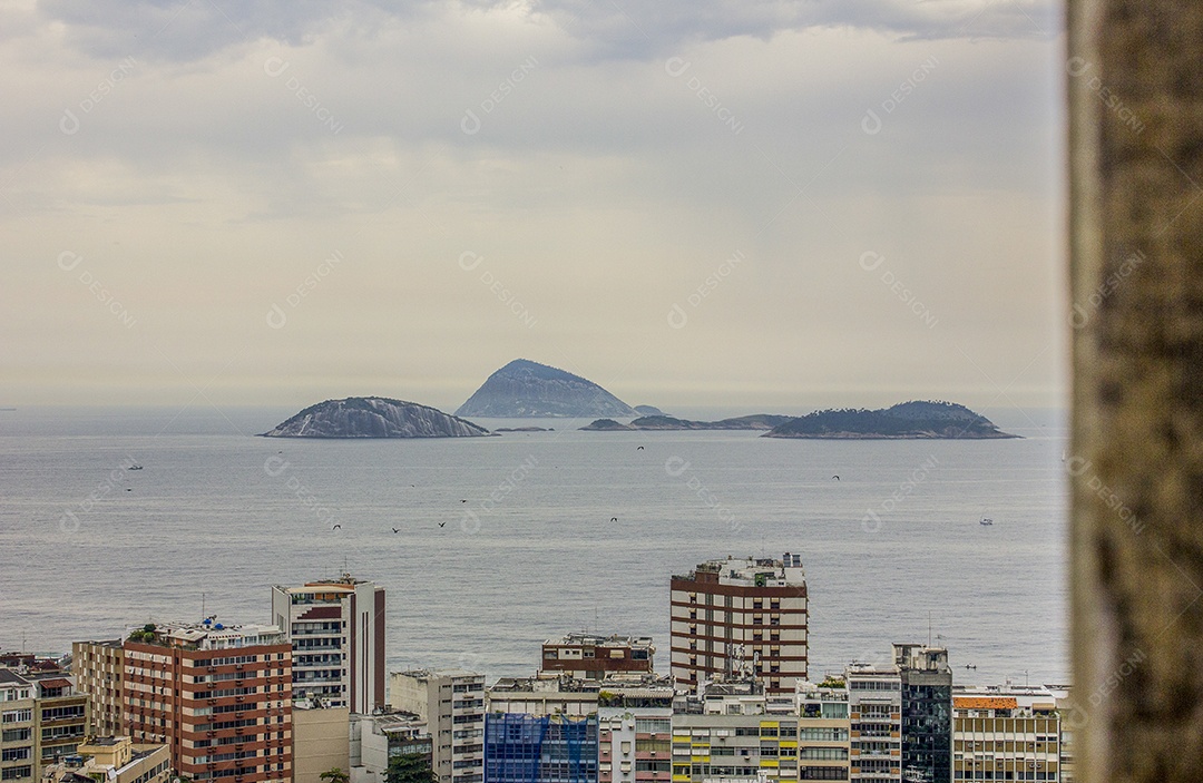 Paisagem da favela do Cantagalo.