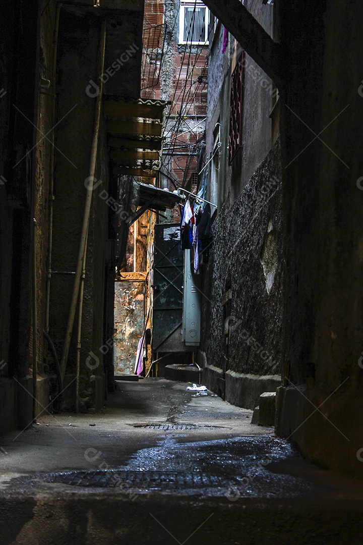 Paisagem da favela do Cantagalo.