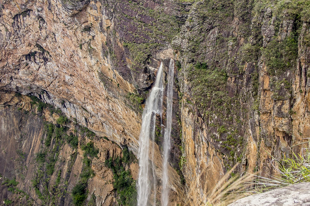 Cachoeira do tabuleiro - Brasil.
