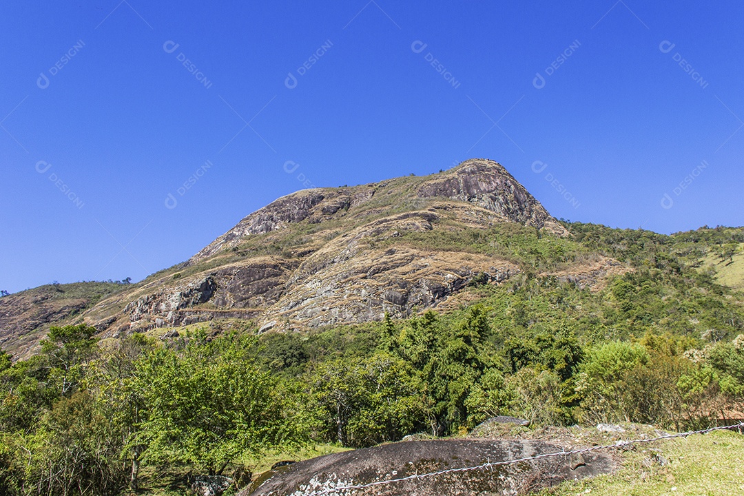 Pico da cabeça do dragão - nova freiburg.