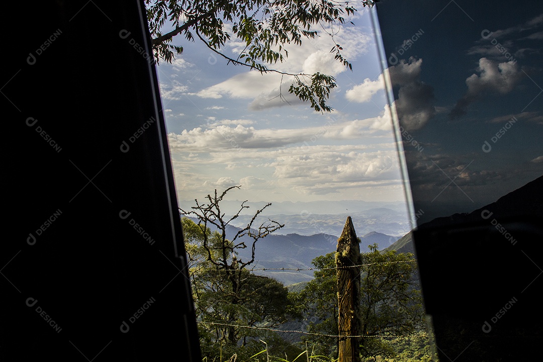 Paisagem vista da trilha da serra da Bocaina.