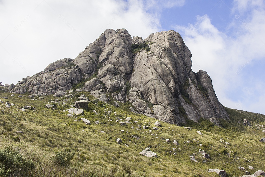 Paisagem altar de pedra Itatiaia.