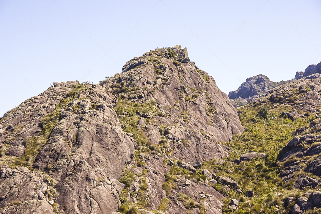 Pelas trilhas do Itatiaia.