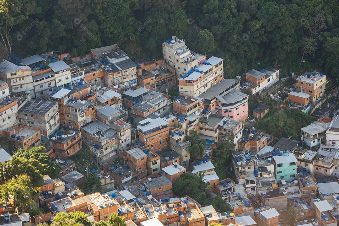 Trilha do morro da criançada em Copacabana.