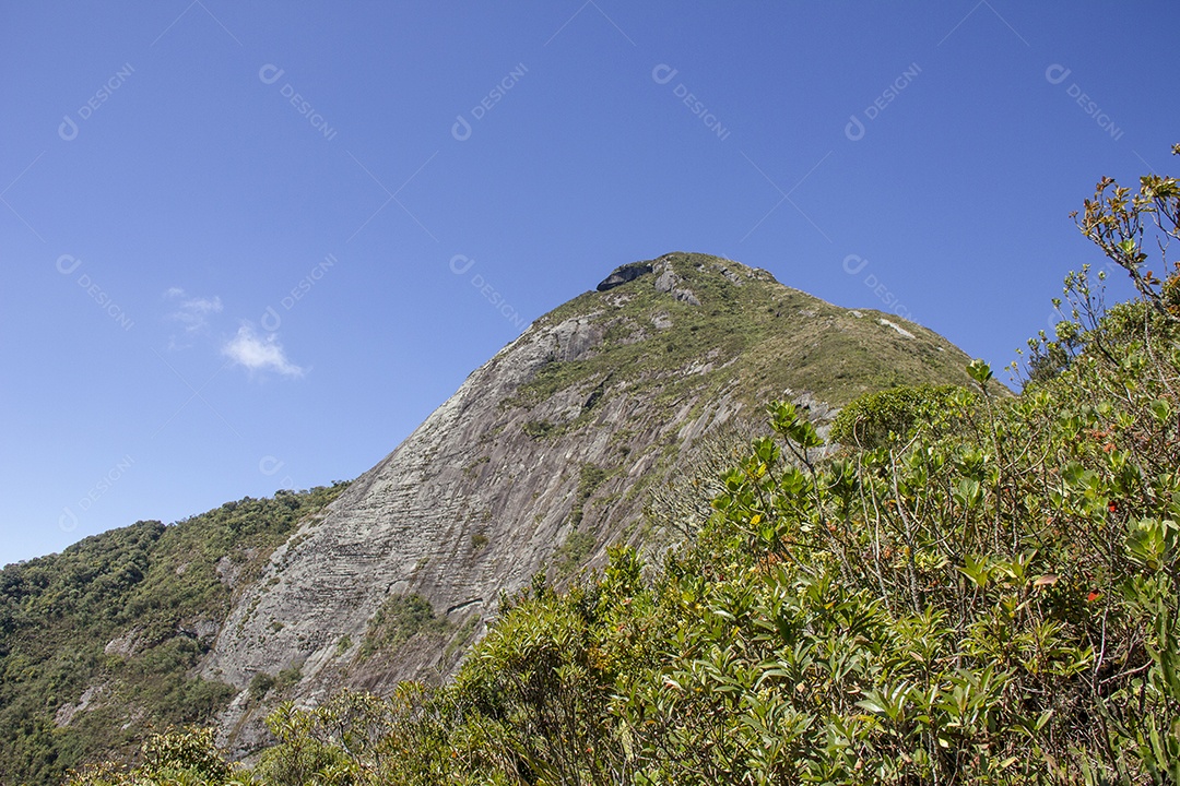 Trilha visual para seio de mulher em Teresópolis.