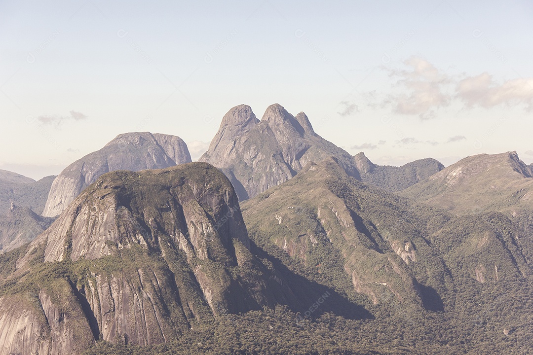 Trilha visual para seio de mulher em Teresópolis.