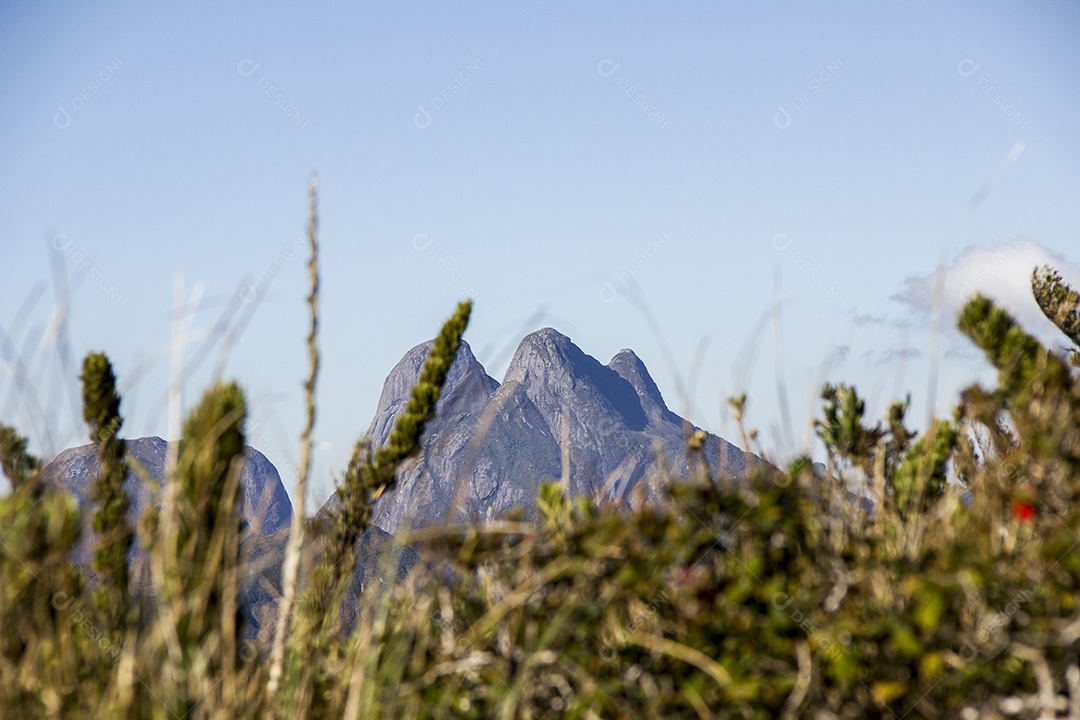 Trilha visual para seio de mulher em Teresópolis.