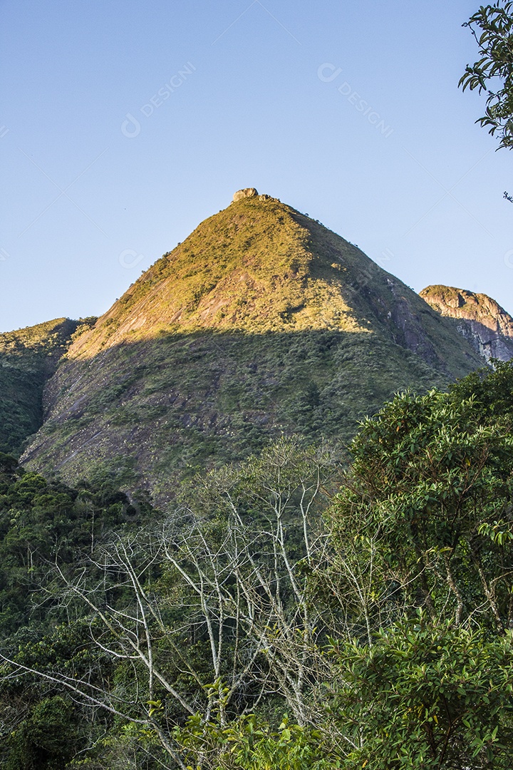 Trilha visual para seio de mulher em Teresópolis.