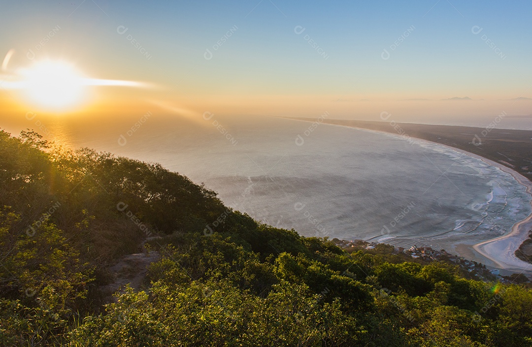 Trilha de pedra do telégrafo visual no Rio de Janeiro.