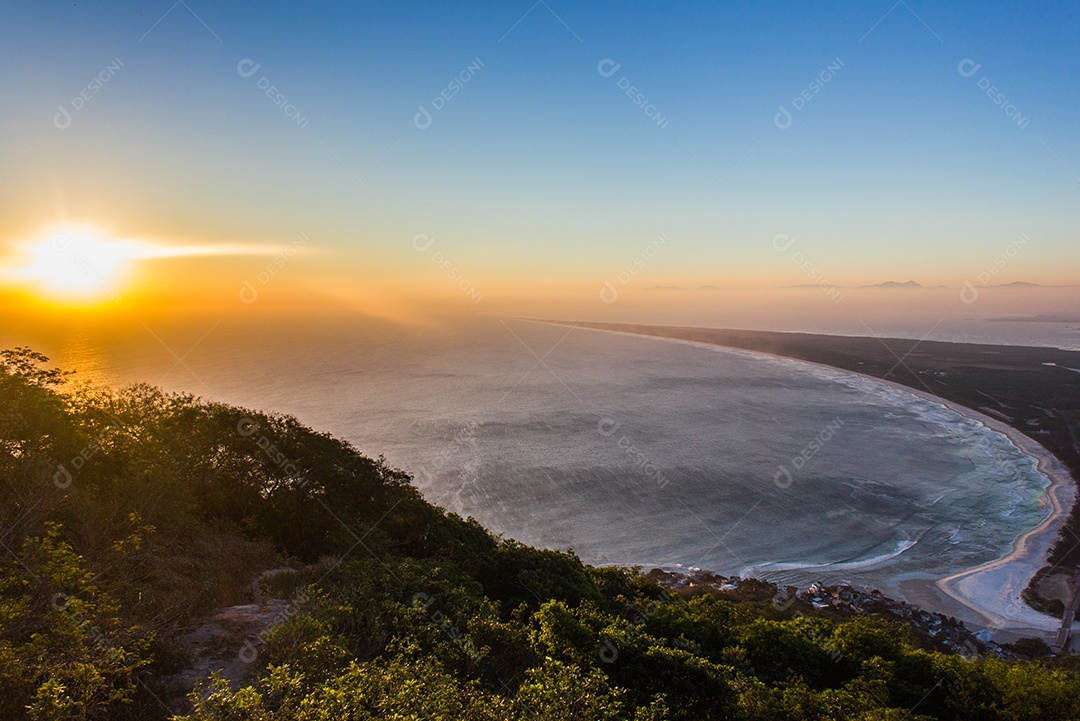 Trilha de pedra do telégrafo visual no Rio de Janeiro.
