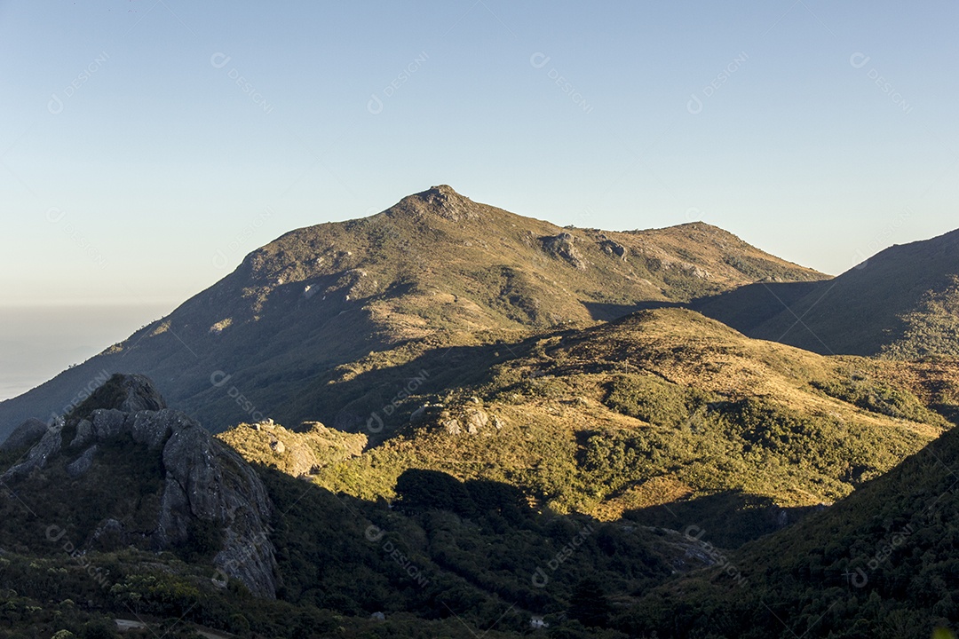Pelas trilhas do Itatiaia.