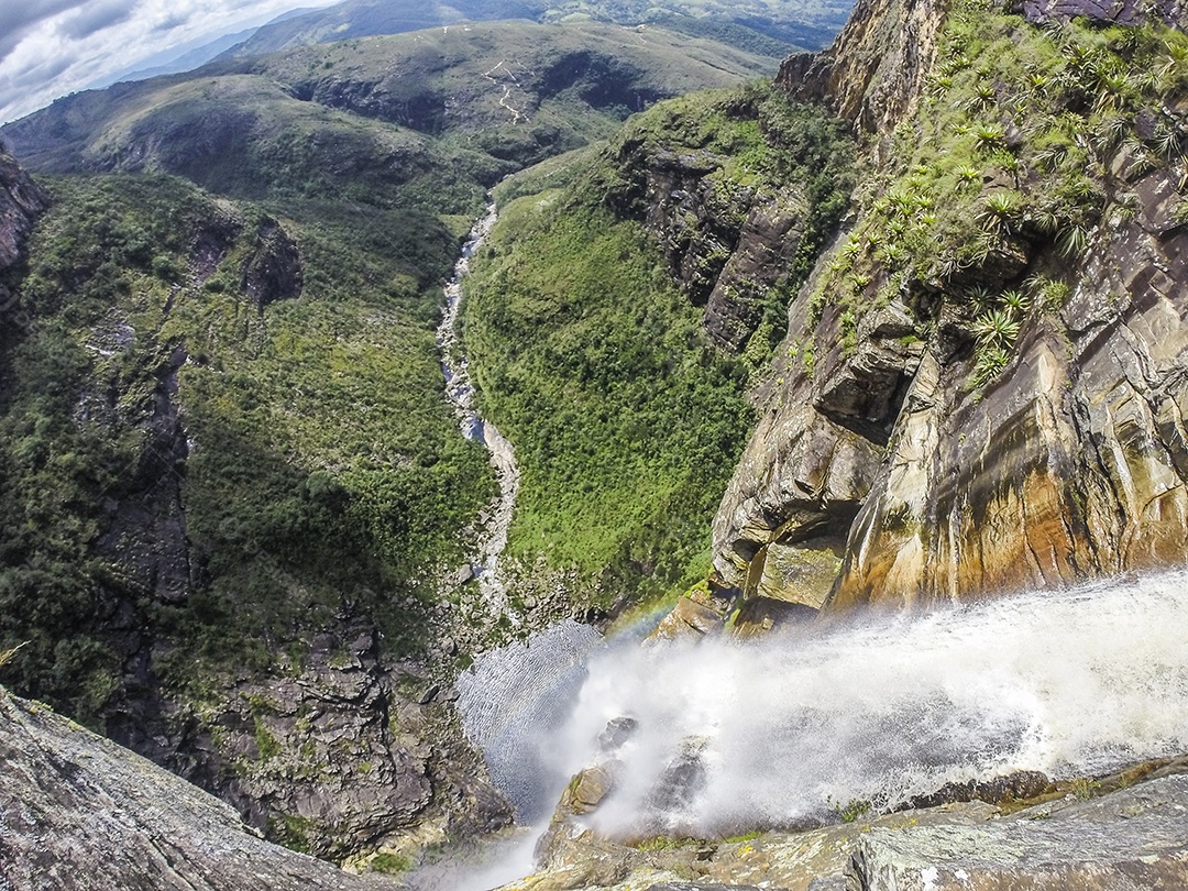 Cachoeira de Tabuleiro Alto.