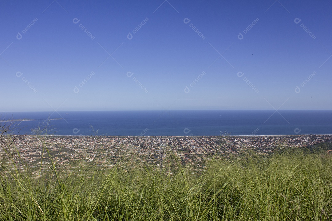 Trilha visual da pedra Itaocaia em Niterói.