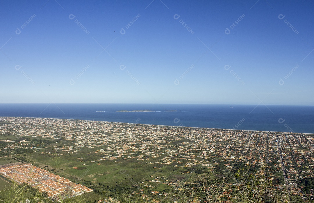 Trilha visual da pedra Itaocaia em Niterói.