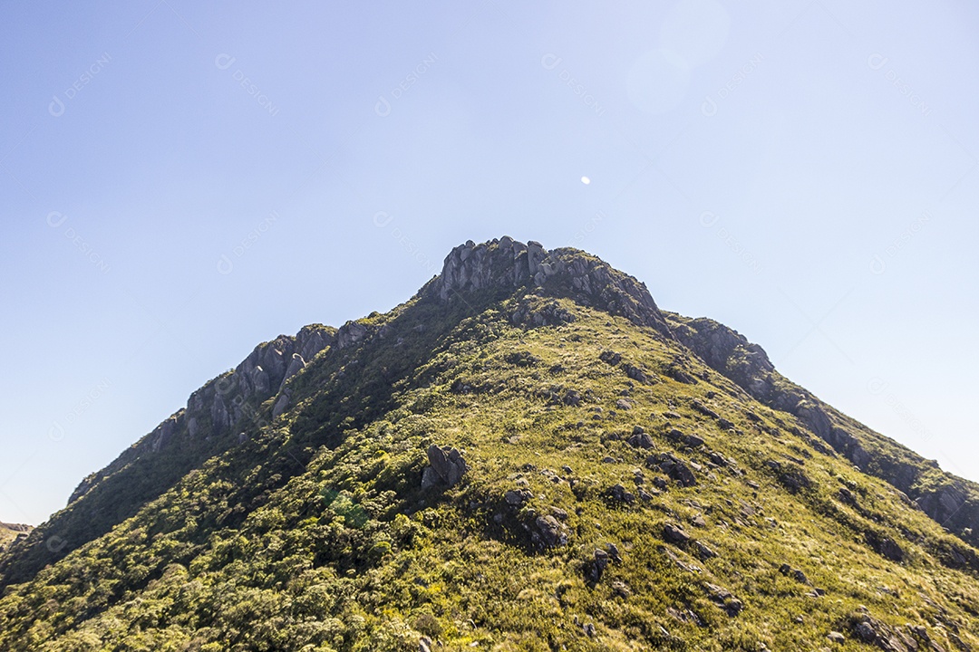 Trilha Marins x Itaguare na serra da Mantiqueira.