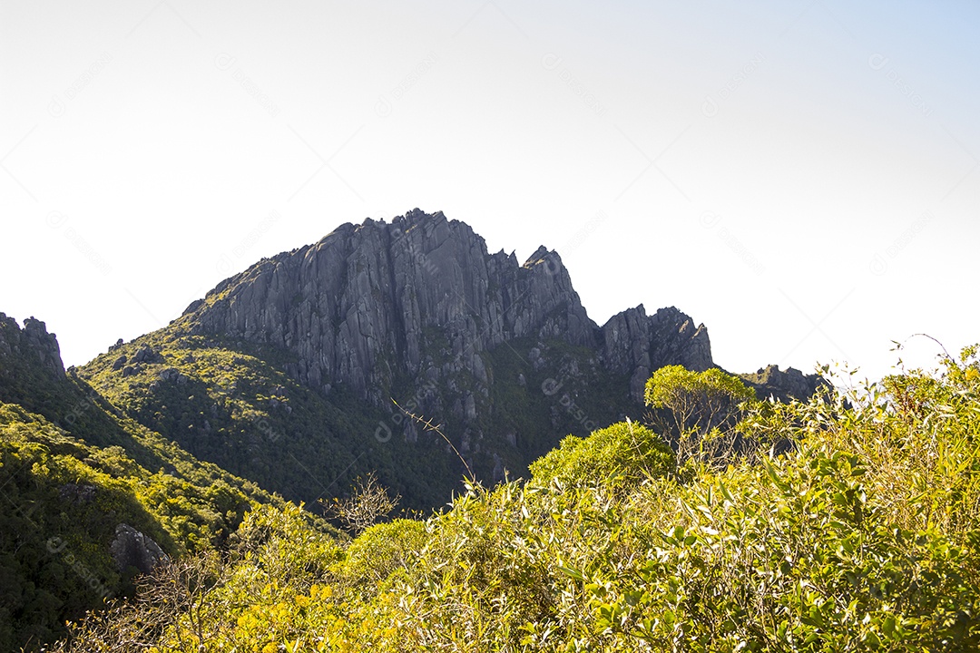 Trilha Marins x Itaguaré na serra da Mantiqueira.