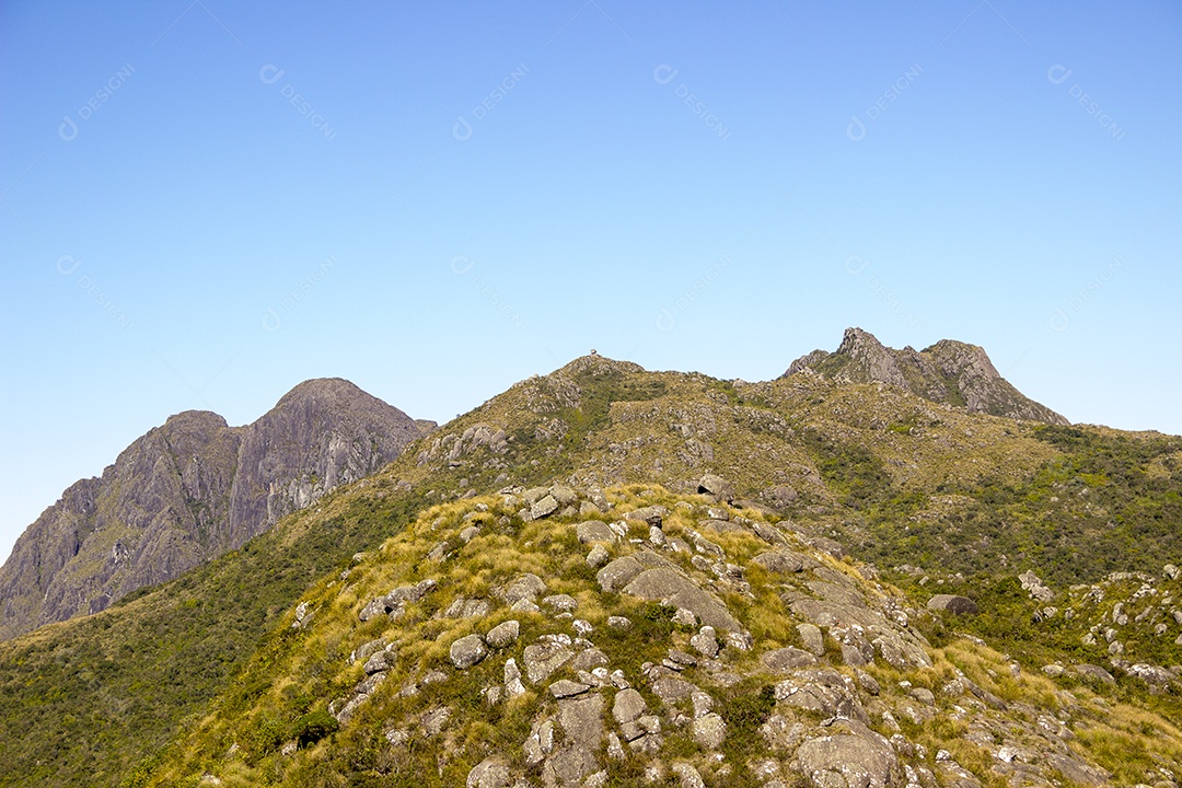 Trilha Marins x Itaguaré na serra da Mantiqueira.