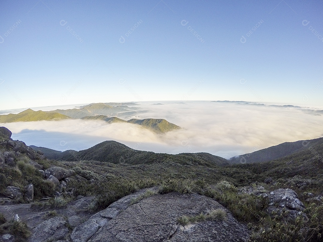 Trilha Marins x Itaguaré na serra da Mantiqueira.