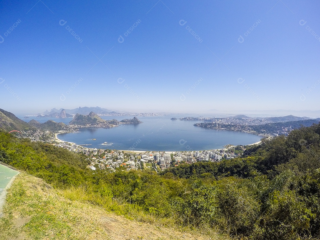 Trilha Tupinambá em Niterói.