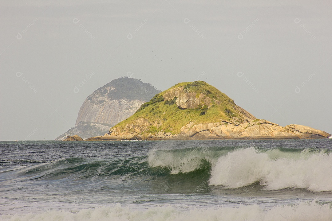 Praia da barra da tijuca no Rio de Janeiro.