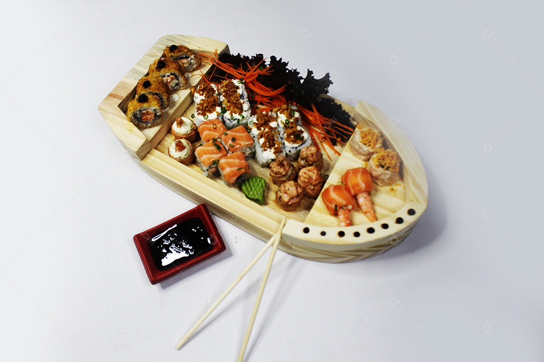 Sushi comida tipica japonesa