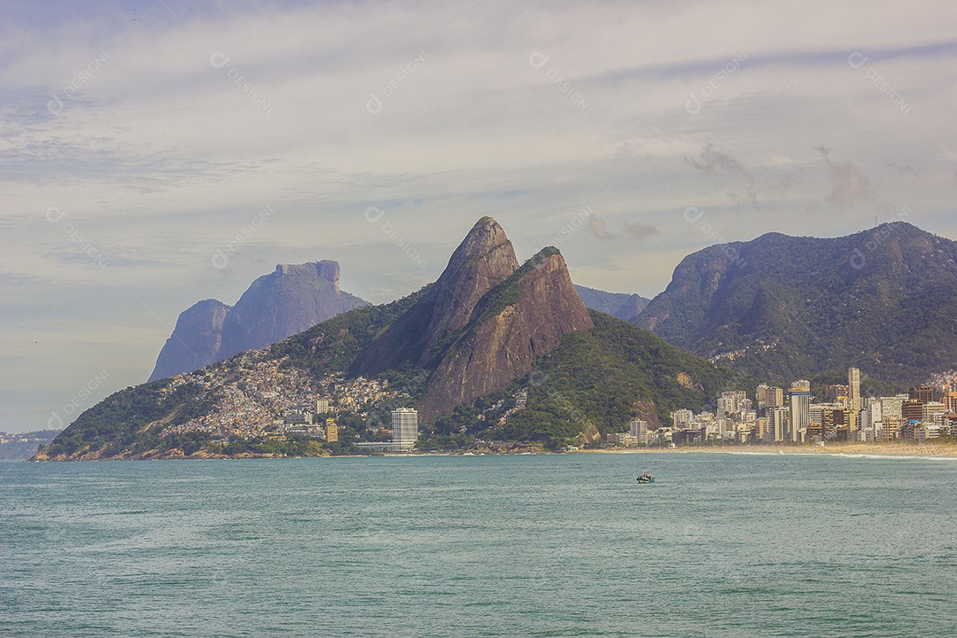 Praia do Arpoador no Rio de Janeiro.