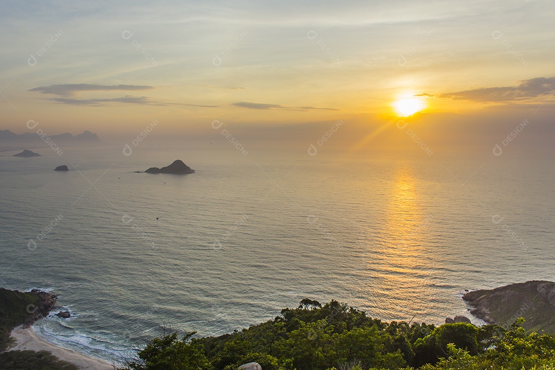 Praia da barra de Guaratiba no Rio de Janeiro.