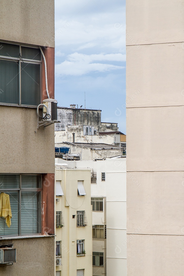 edifícios no bairro do flamengo, no Rio de Janeiro, Brasil.