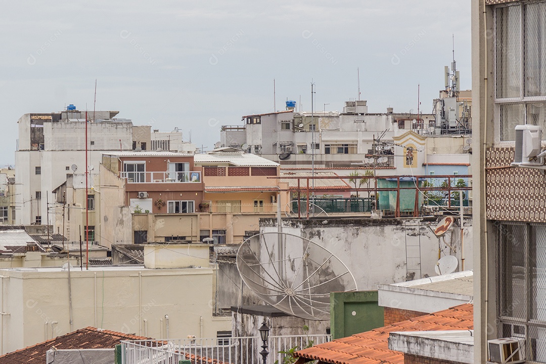edifícios no bairro de Copacabana, no Rio de Janeiro, Brasil.