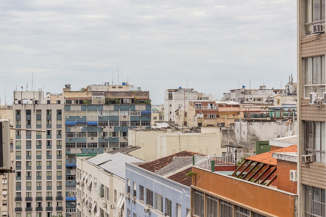 edifícios no bairro de Copacabana, no Rio de Janeiro, Brasil.