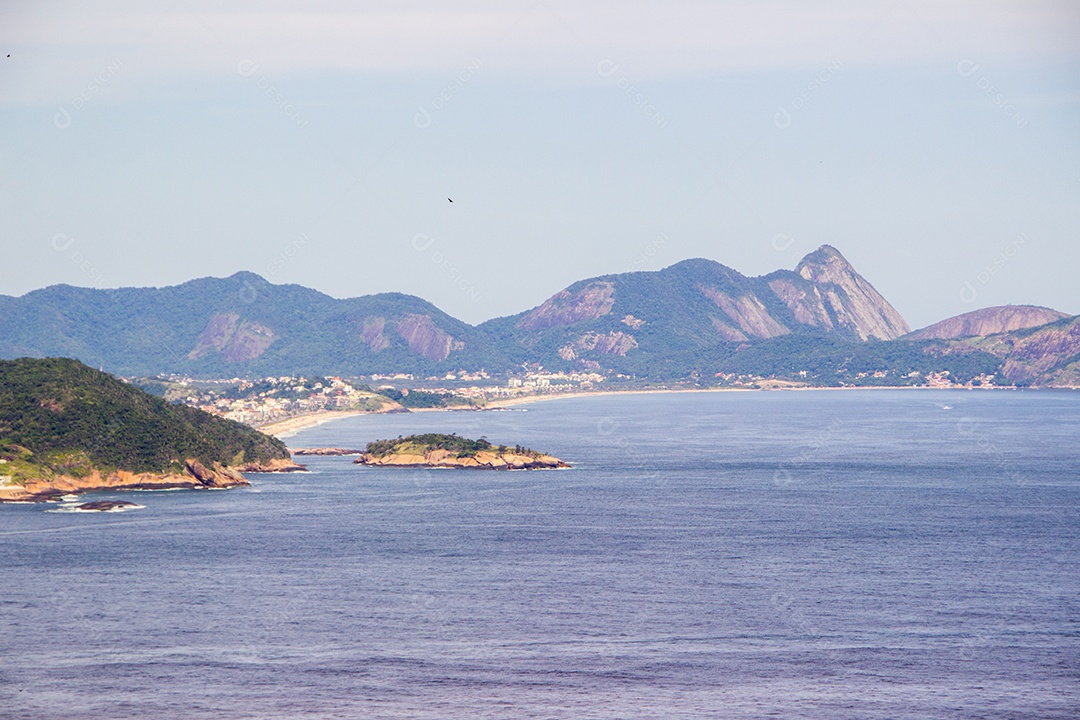 praia de niterói, vistas do alto do morro da Urca.