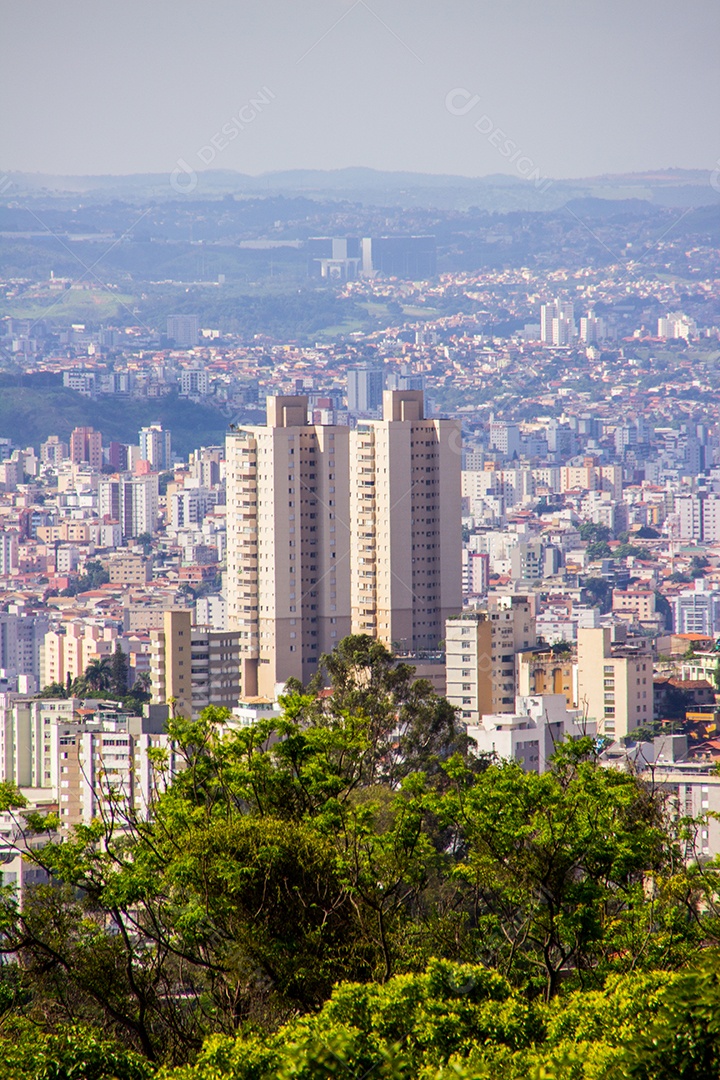 A Praça Israel Pinheiro, mais conhecida como Praça do Papa
