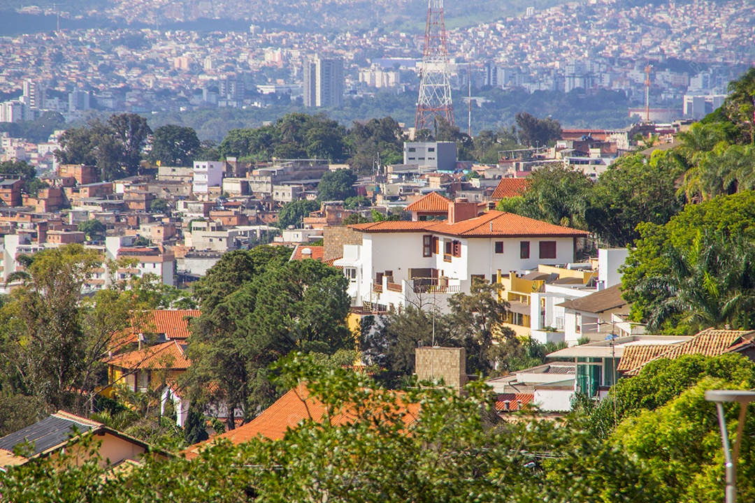 A Praça Israel Pinheiro, mais conhecida como Praça do Papa