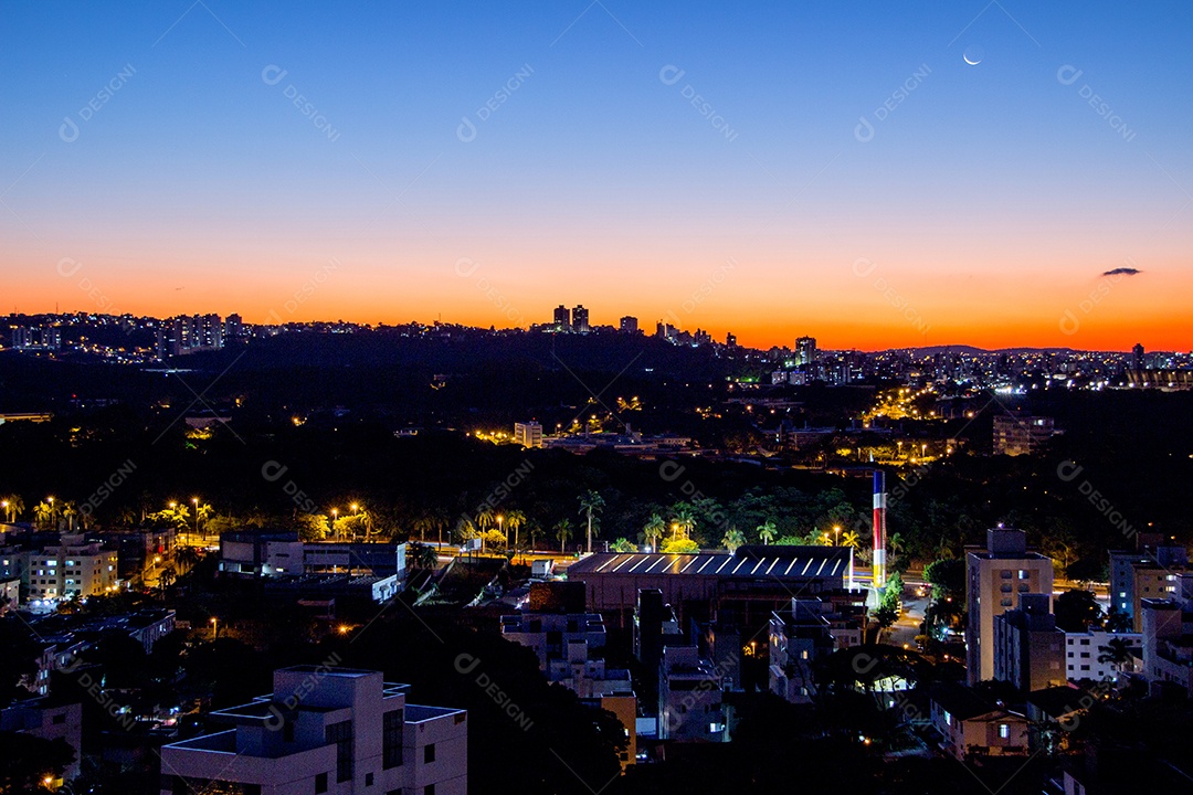 Anoitecer no bairro da Liberdade em Belo Horizonte Minas Gerais
