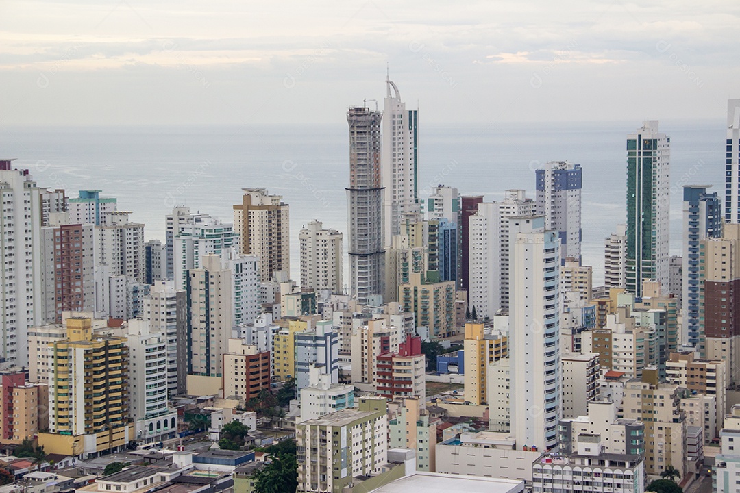 Cidade de Balneário Camboriú em Santa Catarina no Brasil. Conhecida como a Dubai brasileira.