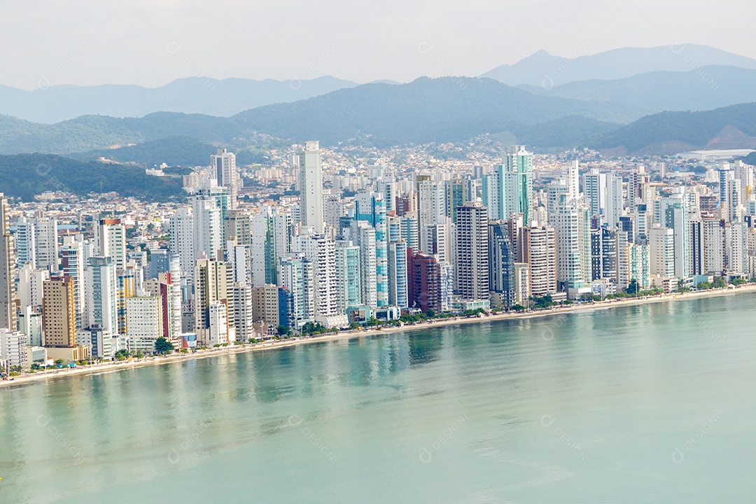 Cidade de Balneário Camboriú em Santa Catarina no Brasil. Conhecida como a Dubai brasileira.