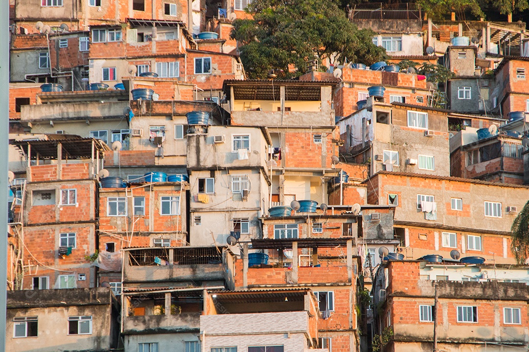 Favela do pavão em Copacabana no Rio de Janeiro, Brasil.