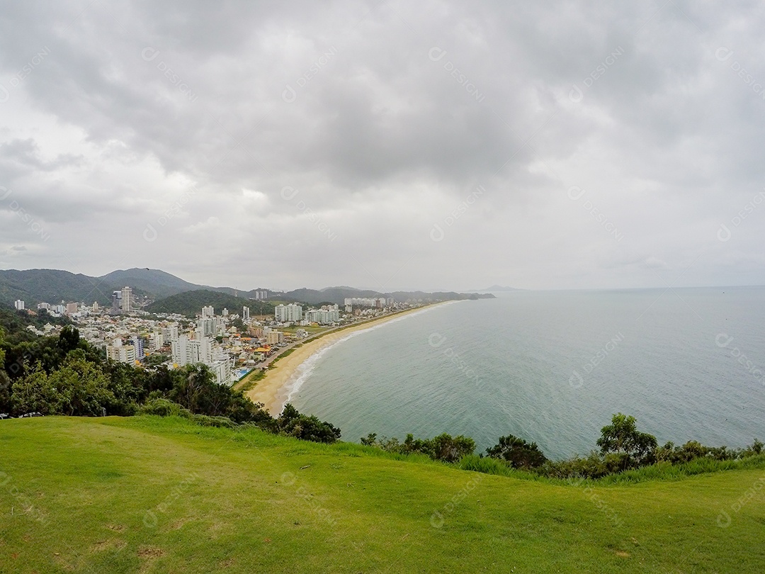 vista do alto do morro do careca em Balneário Camboriú em santa catarina Brasil