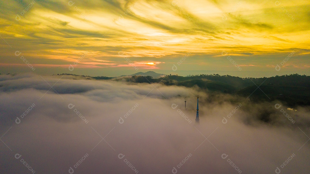 paisagem de montanha, na Tailândia.
