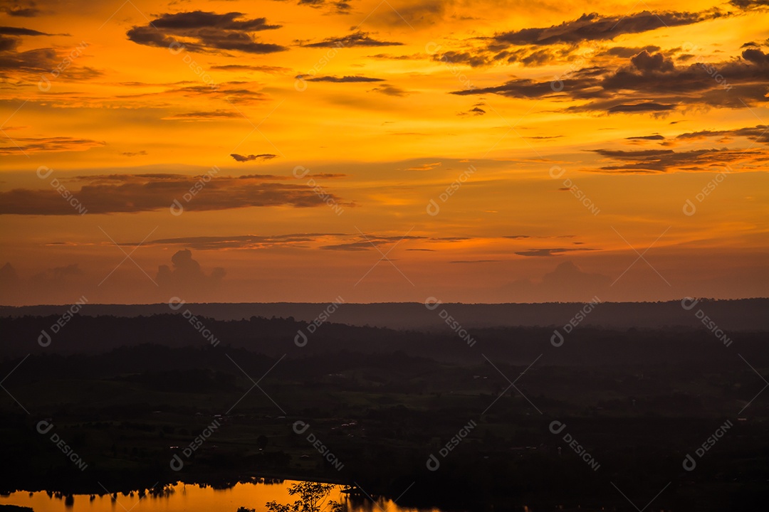 Céu na hora do Crepúsculo.
