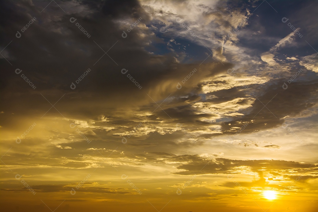 Céu na hora do Crepúsculo.