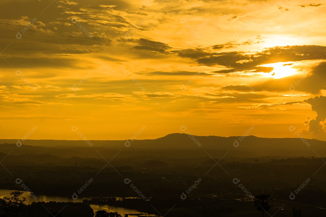 Céu na hora do Crepúsculo.