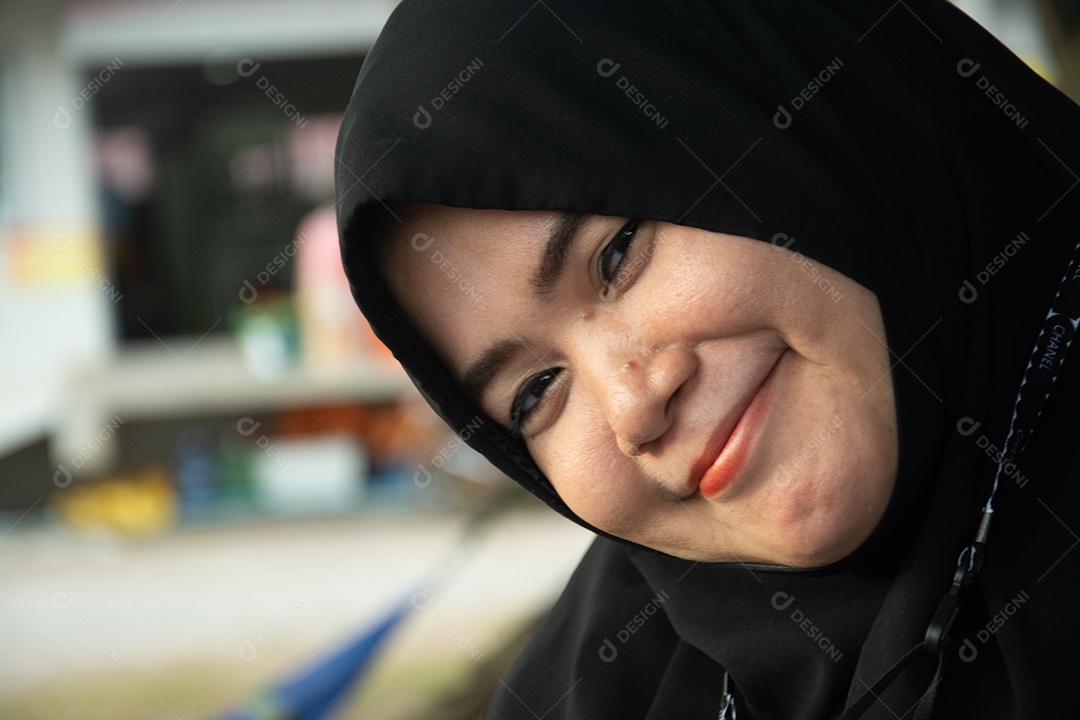 Mulher jovem tailandesa